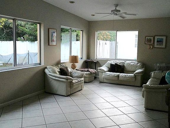 5th image of 665 NE 175th St