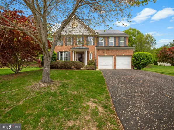 801 Johnson Grove Ln, Bowie, MD 20721