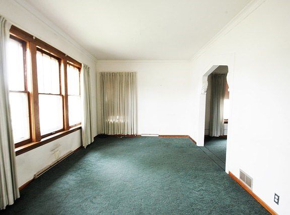 3rd image of 5955 W Eastwood Ave #1