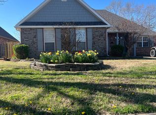 203 Chantilly Ave, Springdale, AR 72764