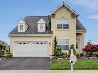 21 Criollo Rd, Manalapan, NJ 07726