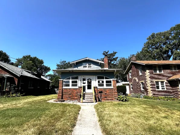 620 Paris Ave, Rockford, IL 61107