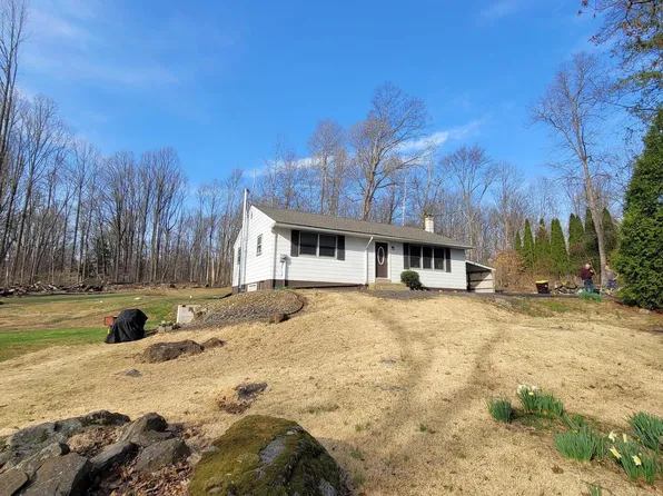 2720 Hauck Rd, Green Lane, PA 18054