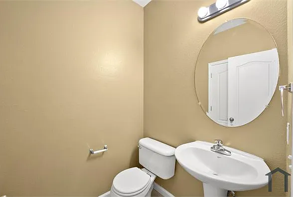 3245 Portage Way — Photo 8