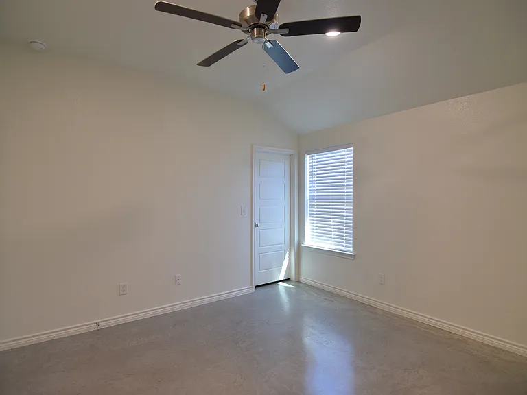 105 Wind Ridge Dr, Copperas Cove — Photo 6