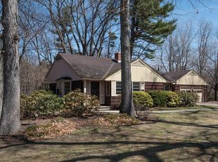 754 Bridge Rd, Northampton, MA 01060