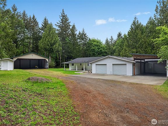 2nd image of 5534 Steamboat Island Road