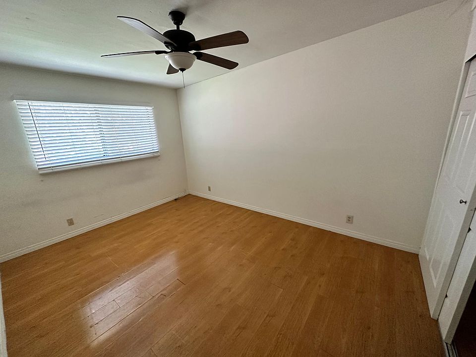 1st image of 607 N Dalton Ave #4