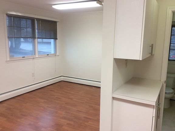 2nd image of 15 Bloomfield Ave