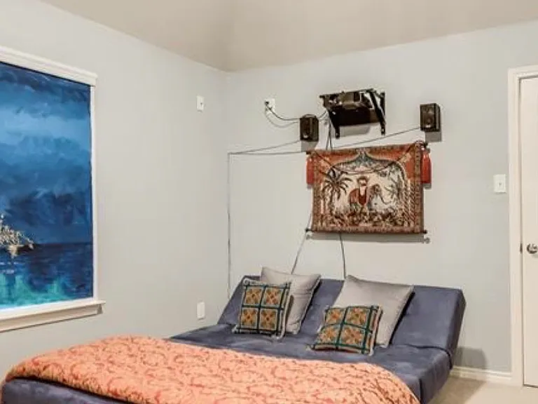 1200 Hazel Green Dr — Photo 5