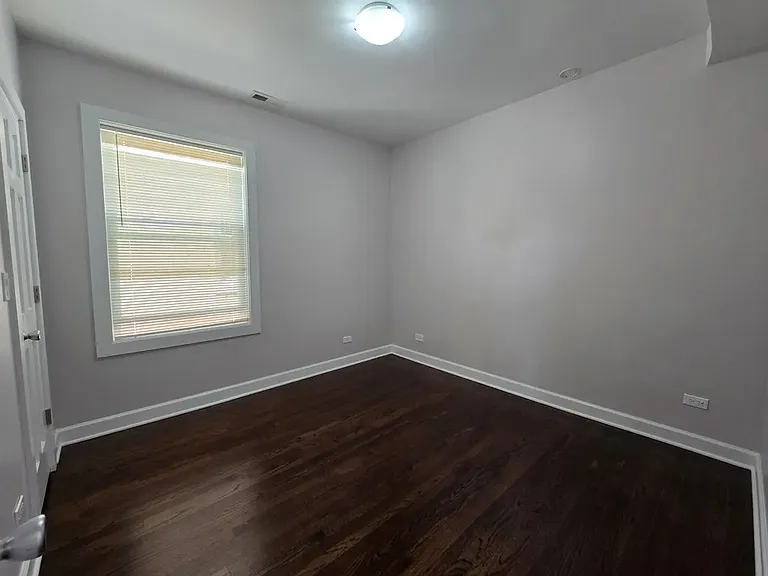 5922 N Washtenaw Ave #1 — Photo 22