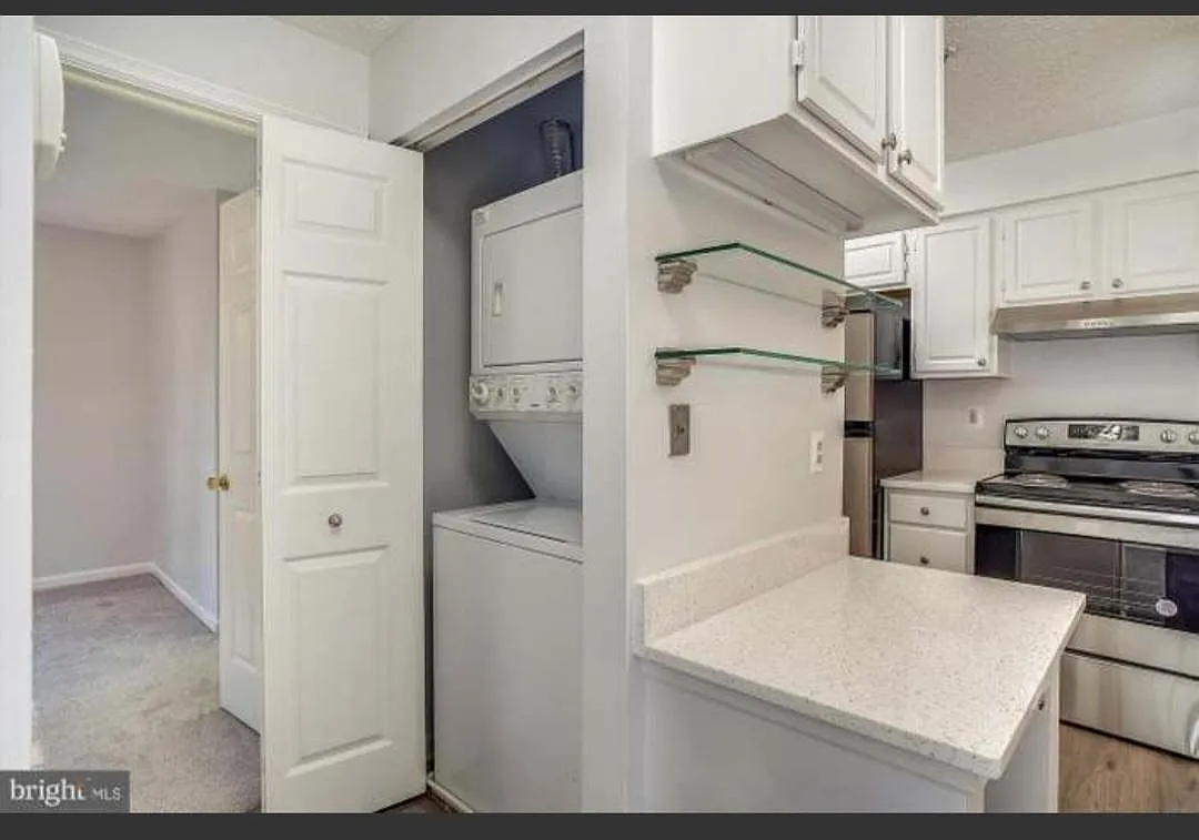12200 Eagles Nest Ct — Photo 4