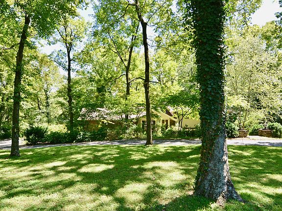 4th image of 4620 Skymont Dr