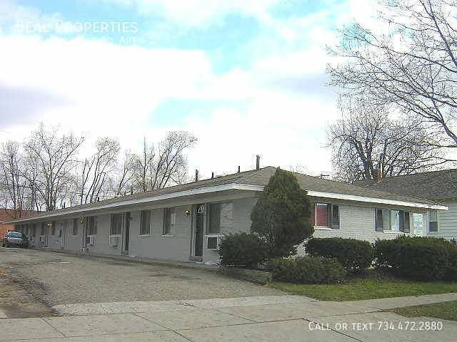 208 N Prospect Rd #2