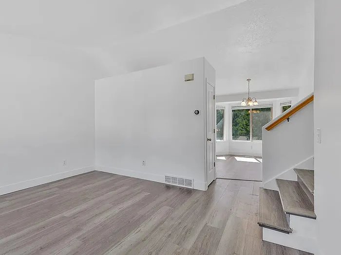 12 W Stauffer Ln — Photo 5
