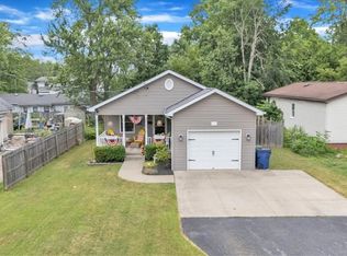 616 Longmeadow Rd, Amherst, NY 14226