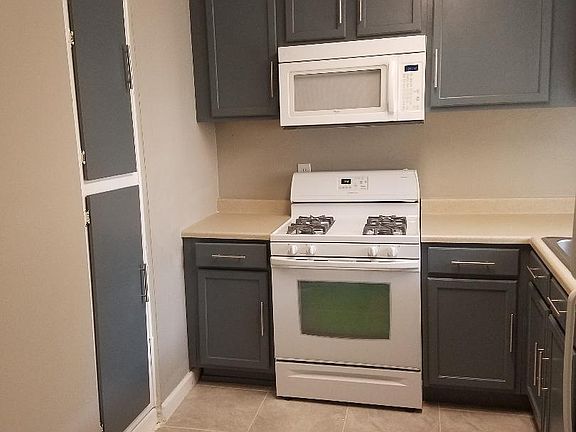 3rd image of 3421 W Dunlap Ave APT 229
