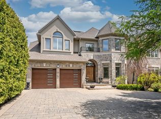 203 Burloak Dr, Oakville, ON L6L 6T6