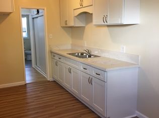 1400 E Florida St APT 3, Long Beach, CA 90802