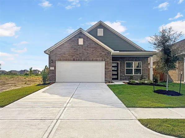 1622 River Scene Trl, Dayton, TX 77535