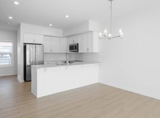 117 Birkshire Cres #1, Strathcona County, AB T8B 0C9