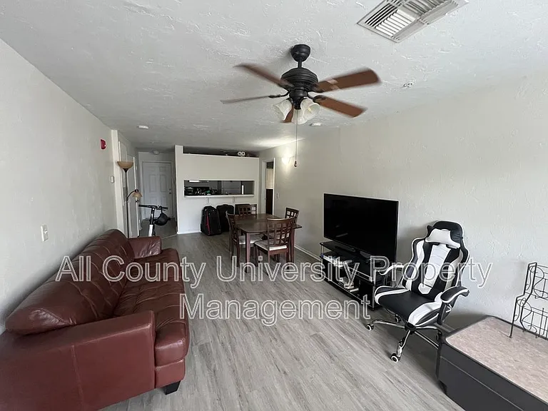 4000 SW 23rd St #2303 — Photo 7