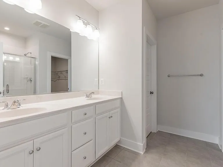 2620 Lassen Walk #A — Photo 33