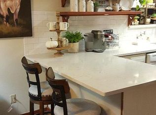 1923 Greentree Dr, Huntsville, TX 77340