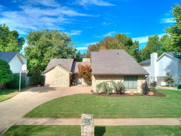 1700 Barwick Dr, Norman, OK 73072