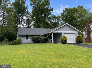 16002 Alderwood Ln, Bowie, MD 20716