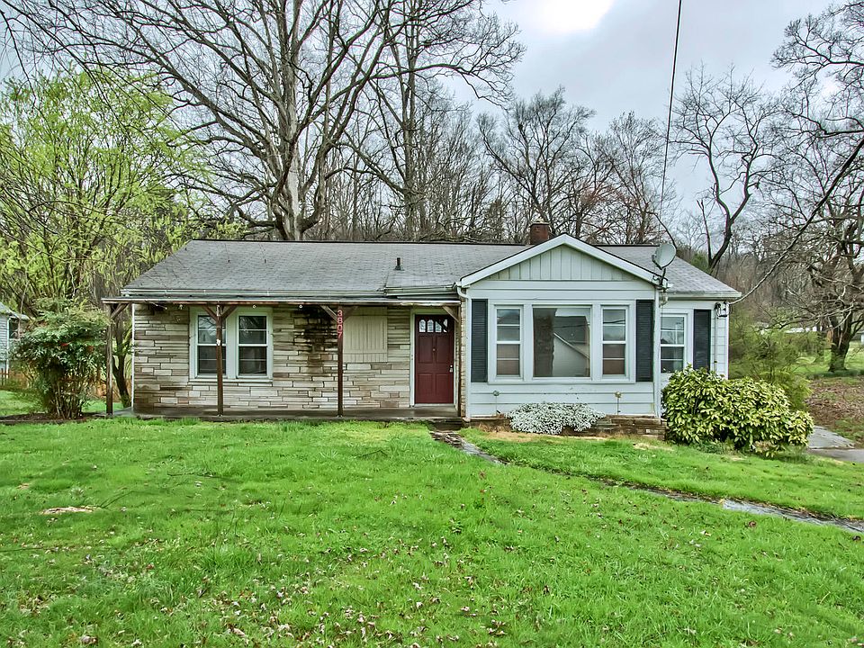 1st image of 3807 NE Valley View Dr