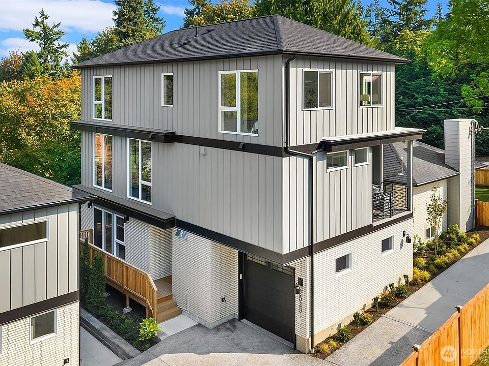 1st image of 2030 NE 123rd Street