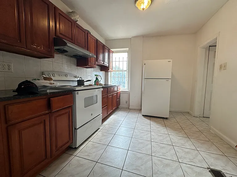 510 N 10th St #3 — Photo 3