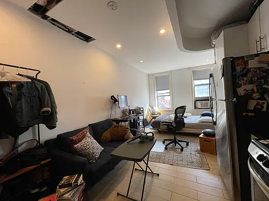 Rented by Building Equity Real Estate LLC | media 6