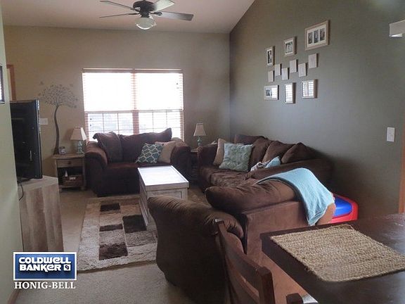 3rd image of 1435 Plantain Dr #1435