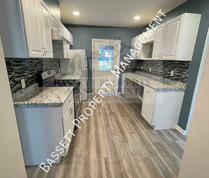 60 Quinnipiac Ave #1 — Photo 28