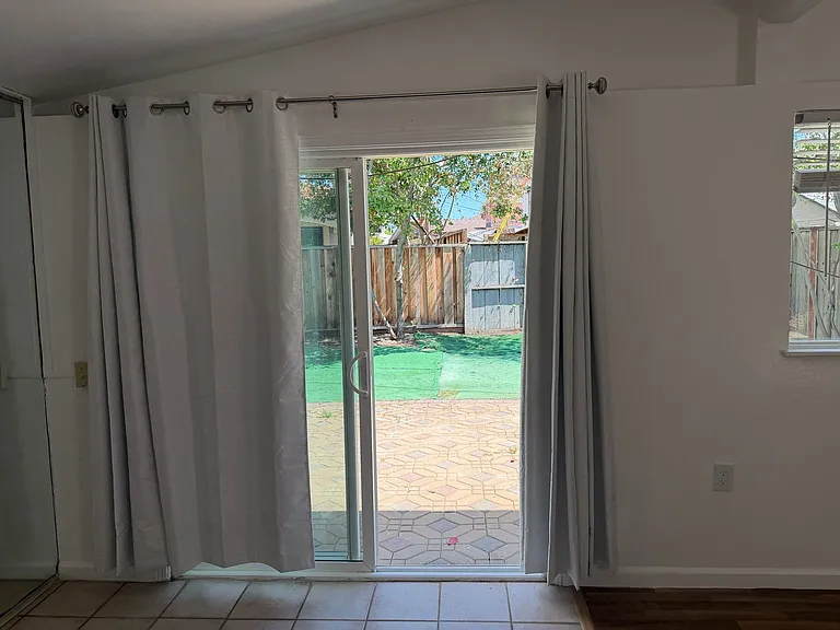 10670 Minette Dr — Photo 9
