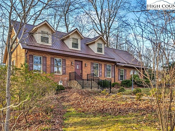 2nd image of 112 Walnut Lane