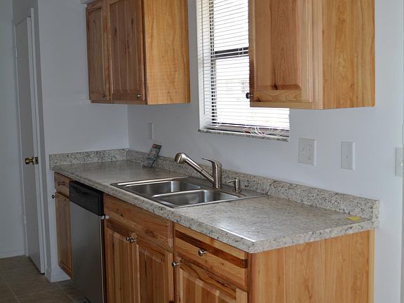 4th image of 3854 NW Archer St #102