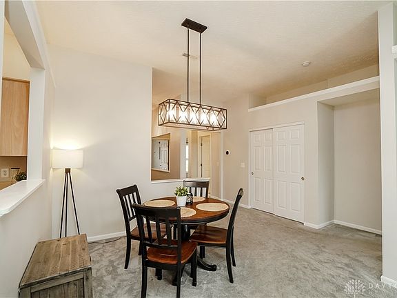 4th image of 5842 Bayswater Dr