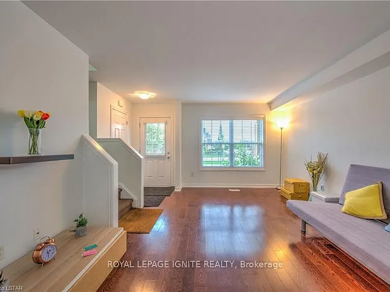 3320 Meadowgate Blvd #240 — Photo 9