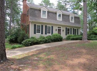 627 Pinehaven Dr, Laurel, MS 39440