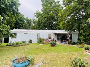 21962 Spring Valley Rd, Springdale, AR 72764