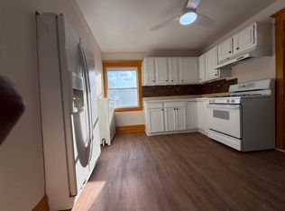 116 Forest Ave APT 2, Riverside, IL 60546