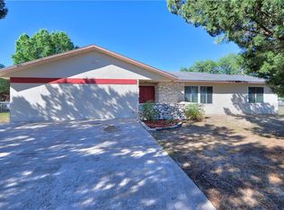 1050 Silver Rd, Ocala, FL 34472