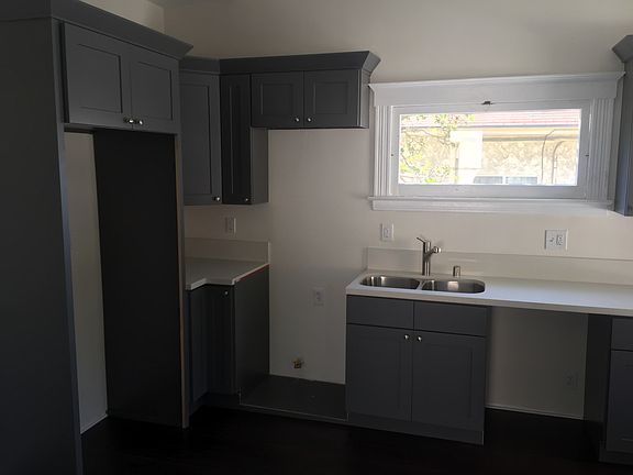 3rd image of 474 E Avenue 28