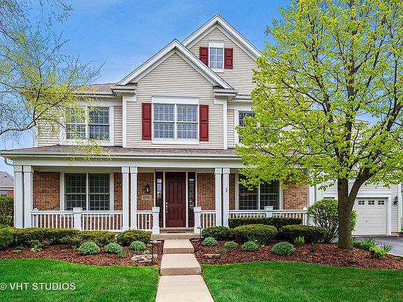 2nd image of 1713 Primrose Ln