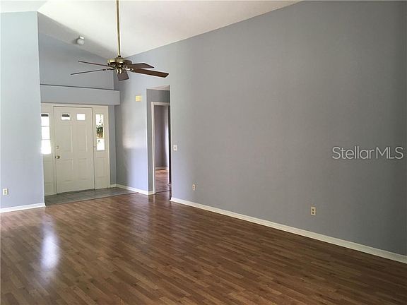 5th image of 253 Morning Glory Dr