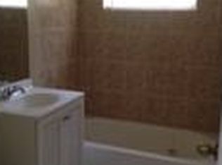 941 N 72nd Ave, Hollywood, FL 33024