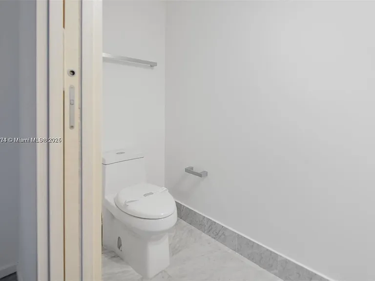 801 S Miami Ave #1702 — Photo 7